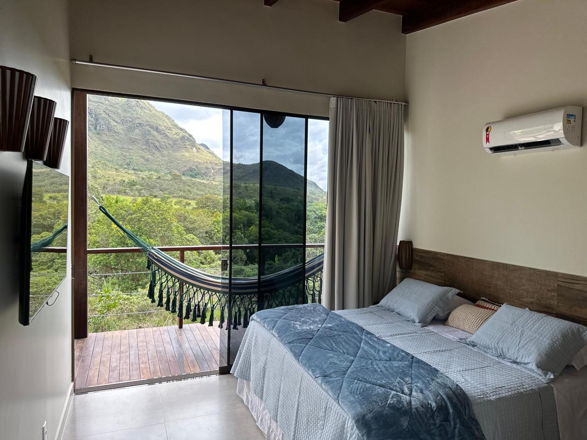 Pousada Rancho Dos Ipes Алту-Параизу-ди-Гояс Экстерьер фото